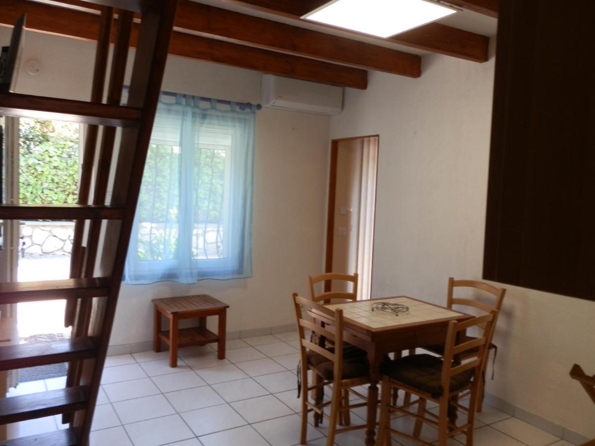 Pitchou,location Uniquement à La Semaine , Du Samedi 12h Au Samedi 10h Appartement *